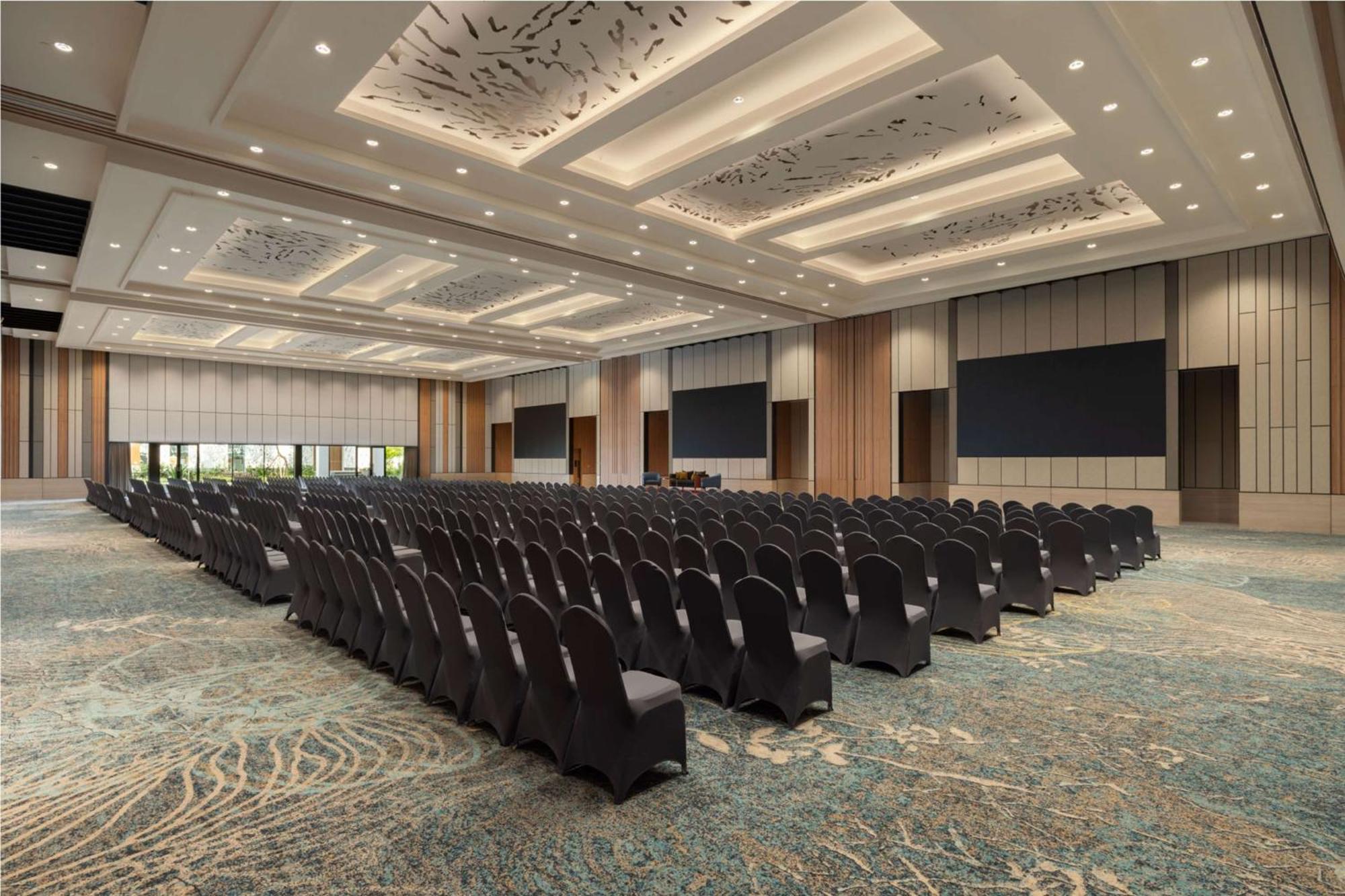 Doubletree By Hilton Jakarta Bintaro Jaya Serpong Bagian luar foto