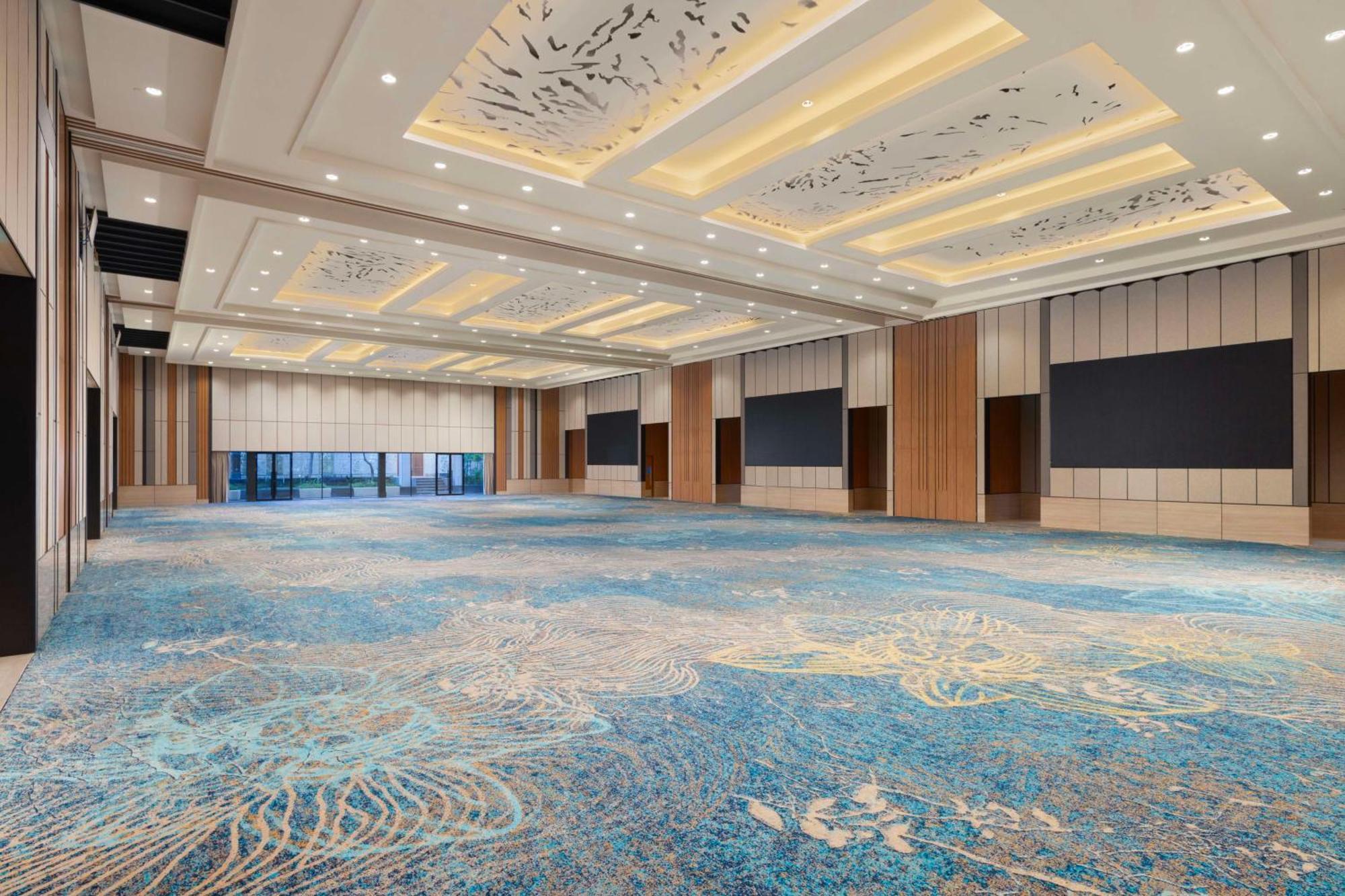 Doubletree By Hilton Jakarta Bintaro Jaya Serpong Bagian luar foto
